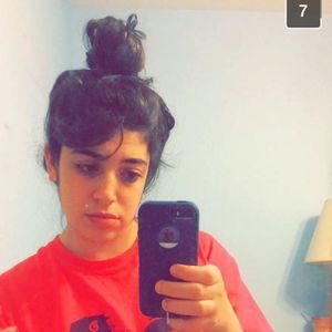 Meet your Posher, Eva